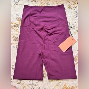 girlfriend collective 7” Super High-Rise Bike Short, Plum | Sz Small